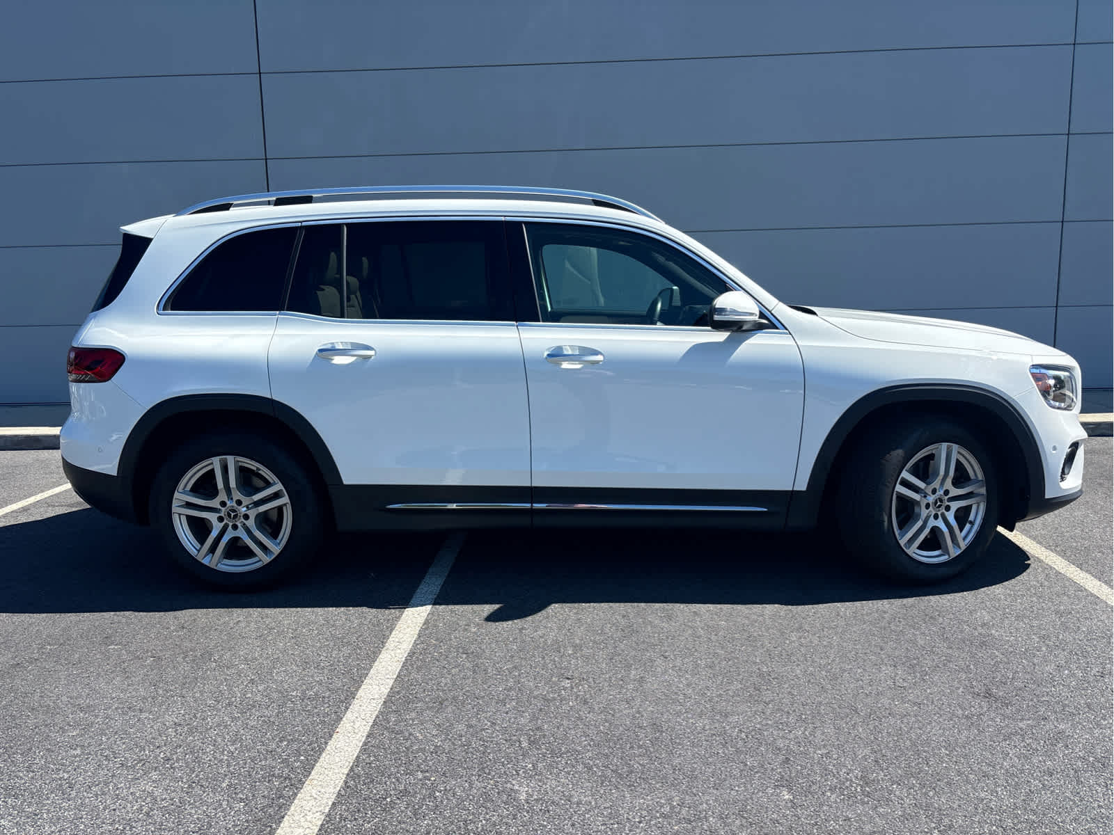 2020 Mercedes Benz GLB 250 4MATIC photo 3