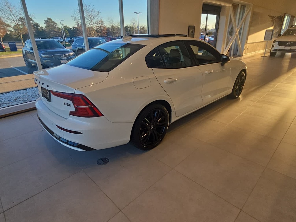 Used 2023 Volvo S60 B5 AWD Plus Black Sedan