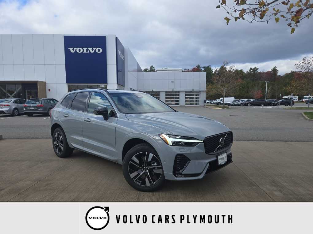2026 Volvo XC60 Plus's photo