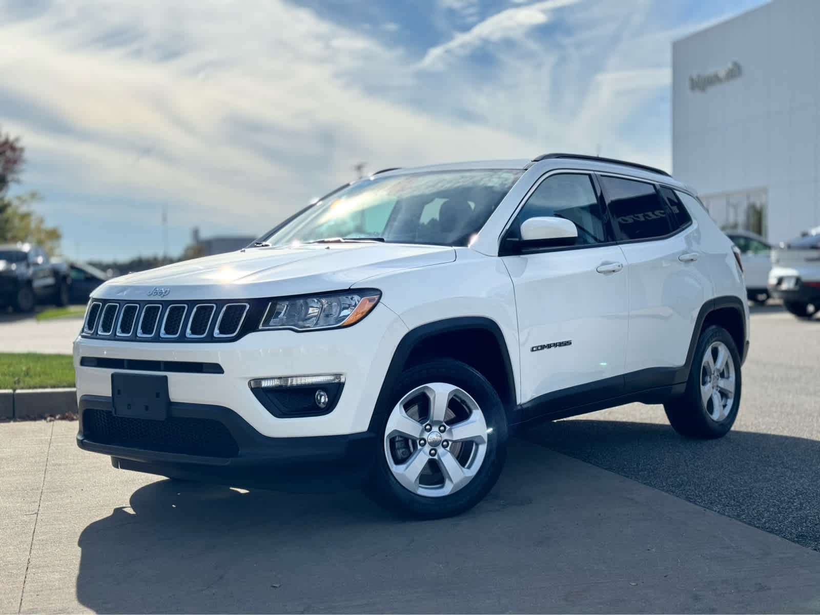 2021 Jeep Compass Latitude photo 3