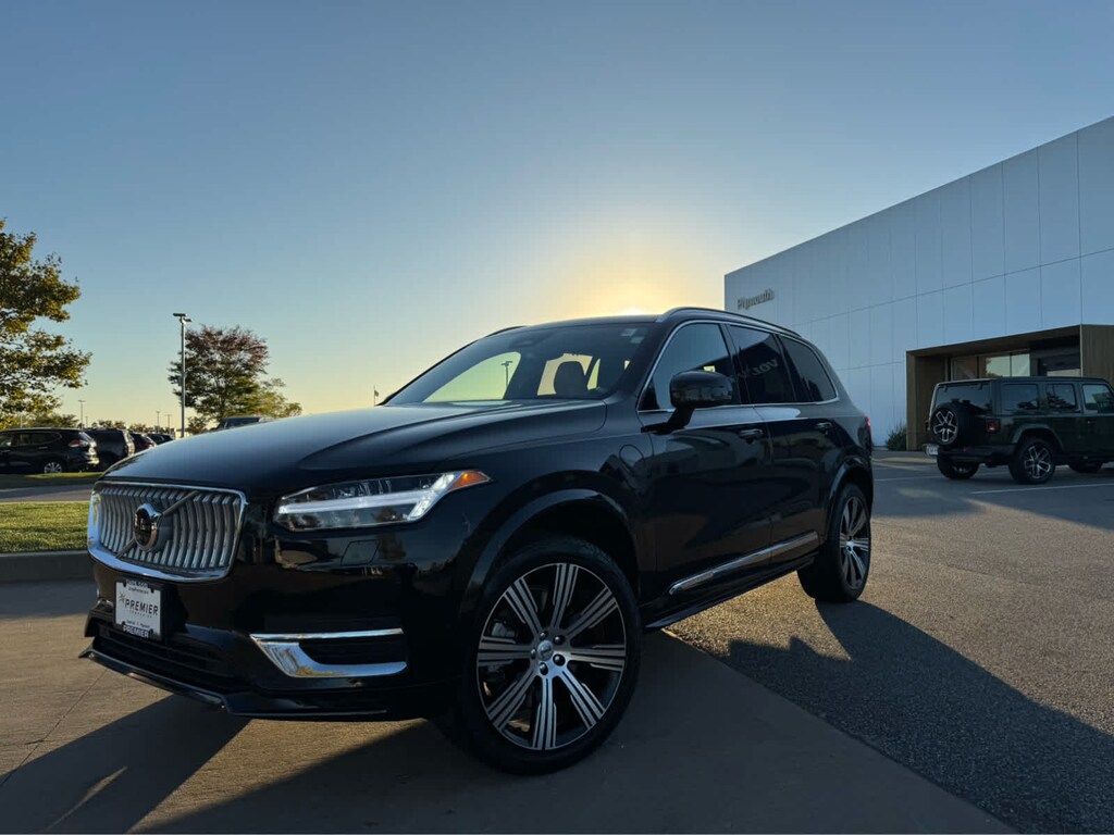 Used 2024 Volvo XC90 plug-in hybrid T8 Ultimate Bright 7-Seater SUV
