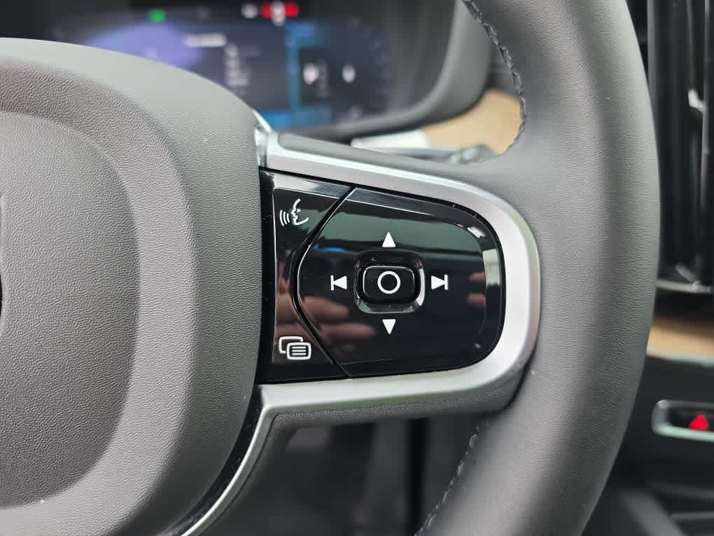 2026 Volvo XC60 Ultra - Photo 15
