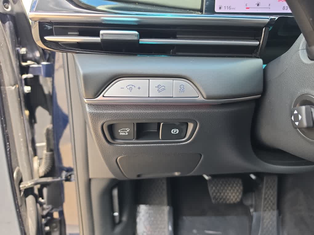 2025 GENESIS GV80 22
