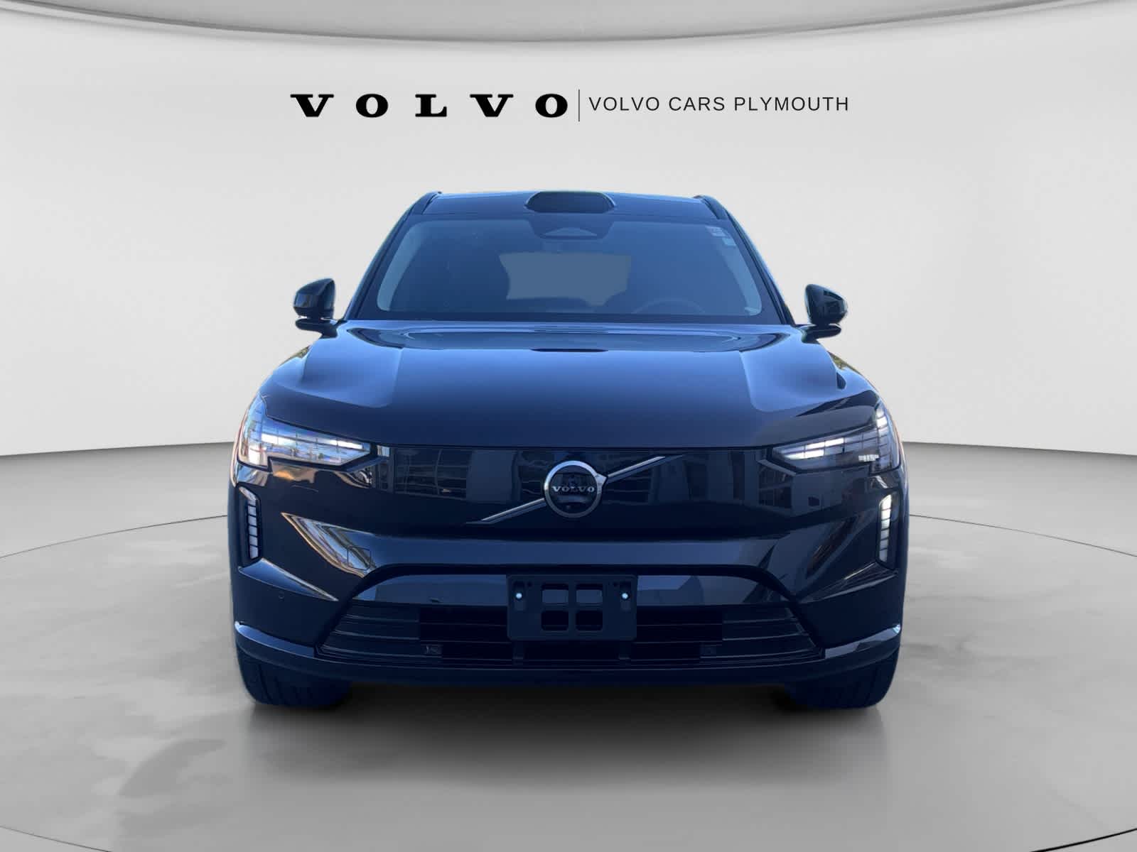 Used 2025 Volvo EX90 Ultra with VIN 7JDE23KL3SG019958 for sale in Plymouth, MA