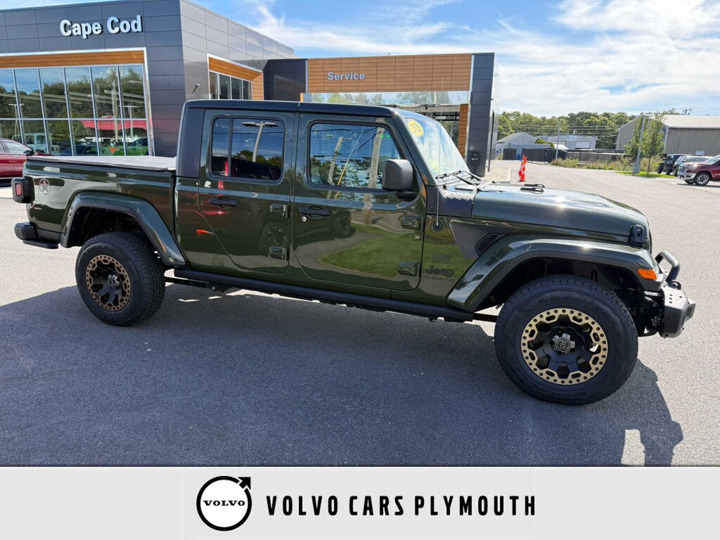 Used 2021 Jeep Gladiator Sport Truck Crew Cab