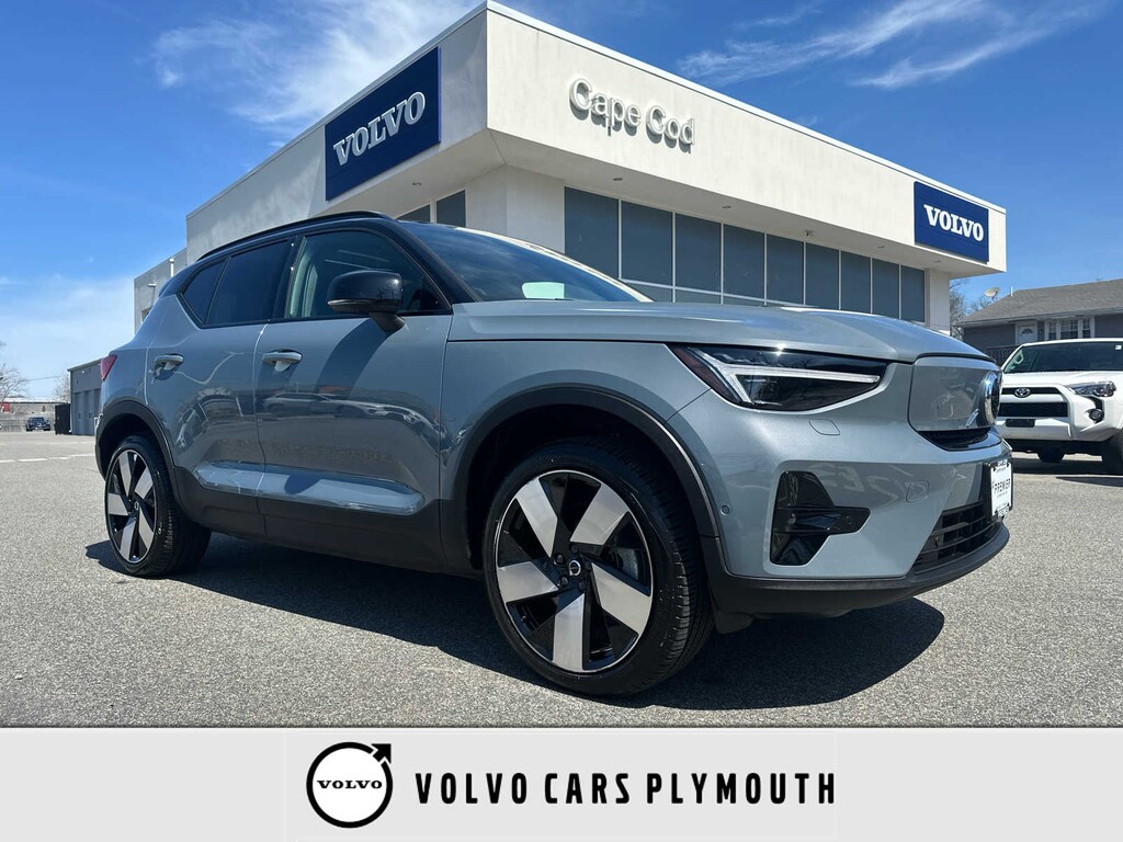 Used 2023 Volvo XC40 Recharge Pure Electric Ultimate SUV
