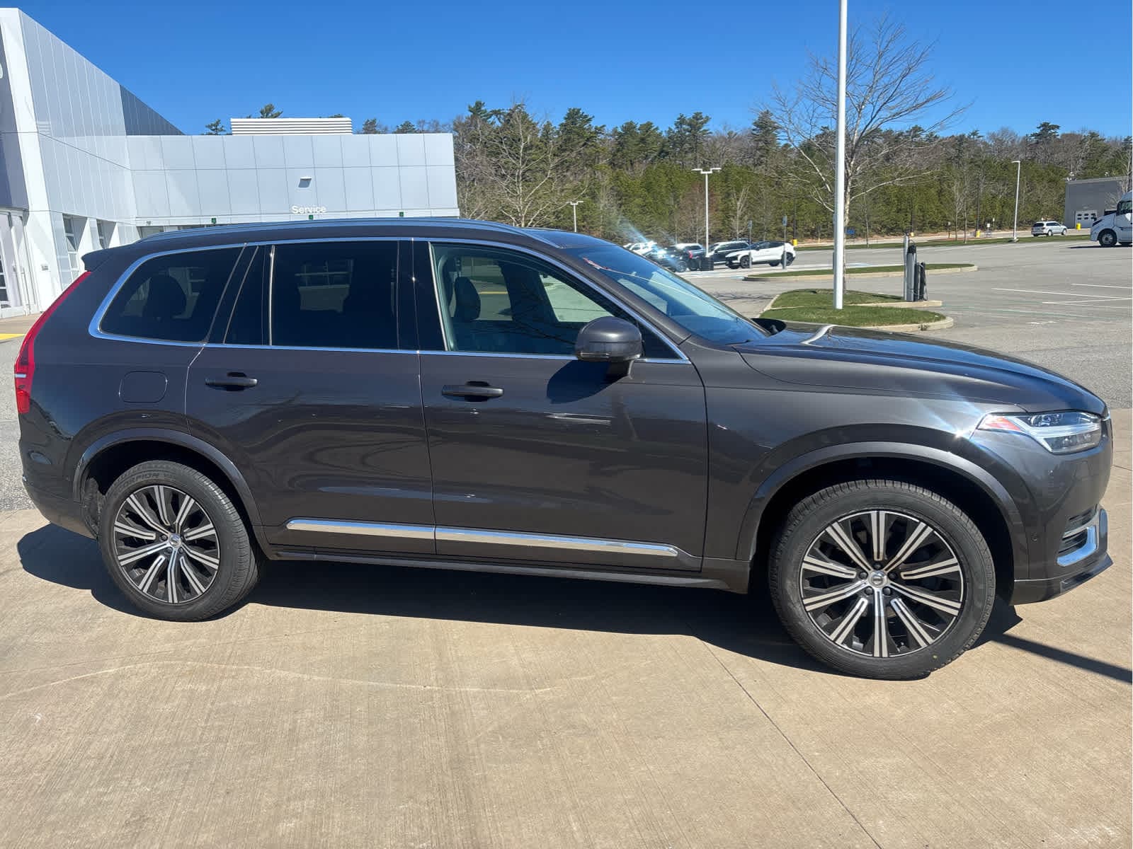 2024 Volvo XC90 Plus - Photo 25