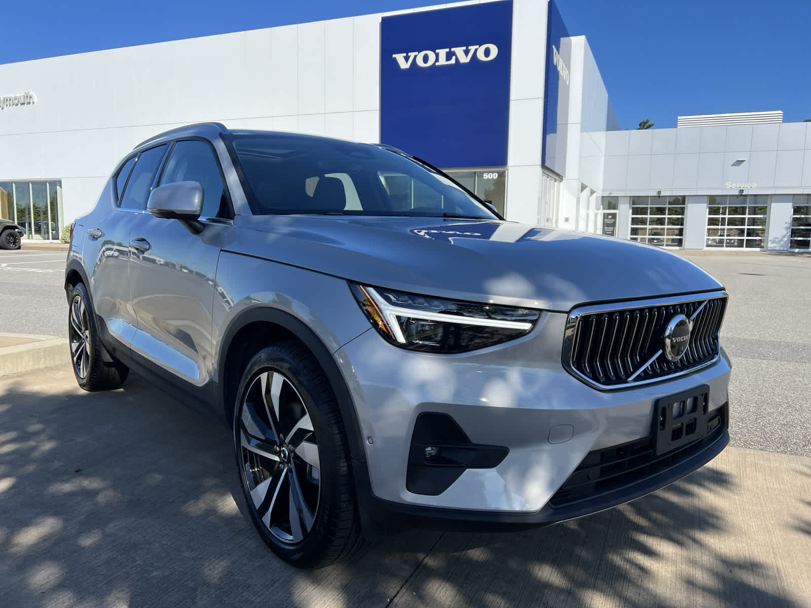 Used 2024 Volvo XC40 Plus with VIN YV4L12UE7R2251849 for sale in Plymouth, MA