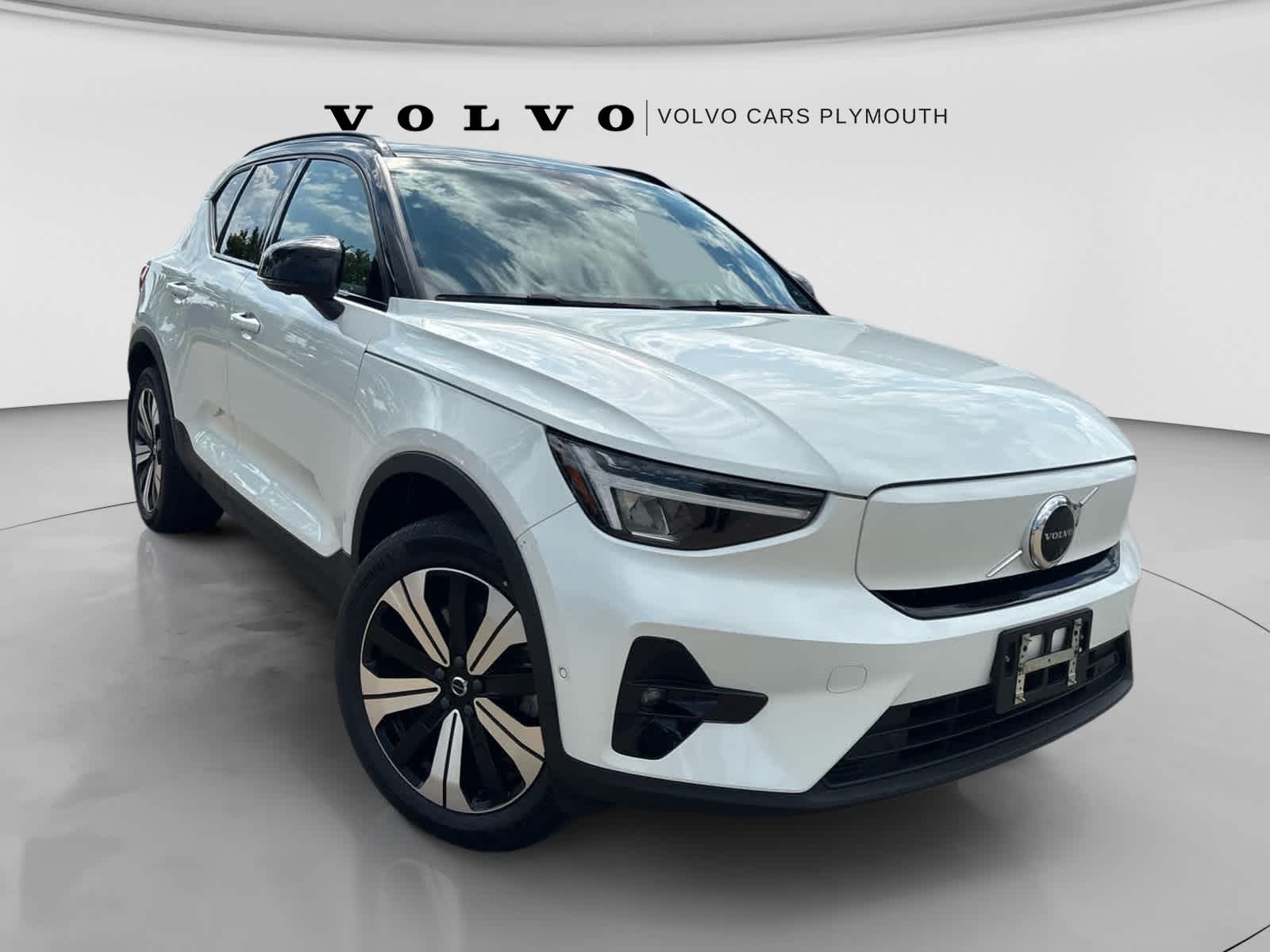 Used 2023 Volvo XC40 Plus with VIN YV4ED3UL9P2101260 for sale in Plymouth, MA