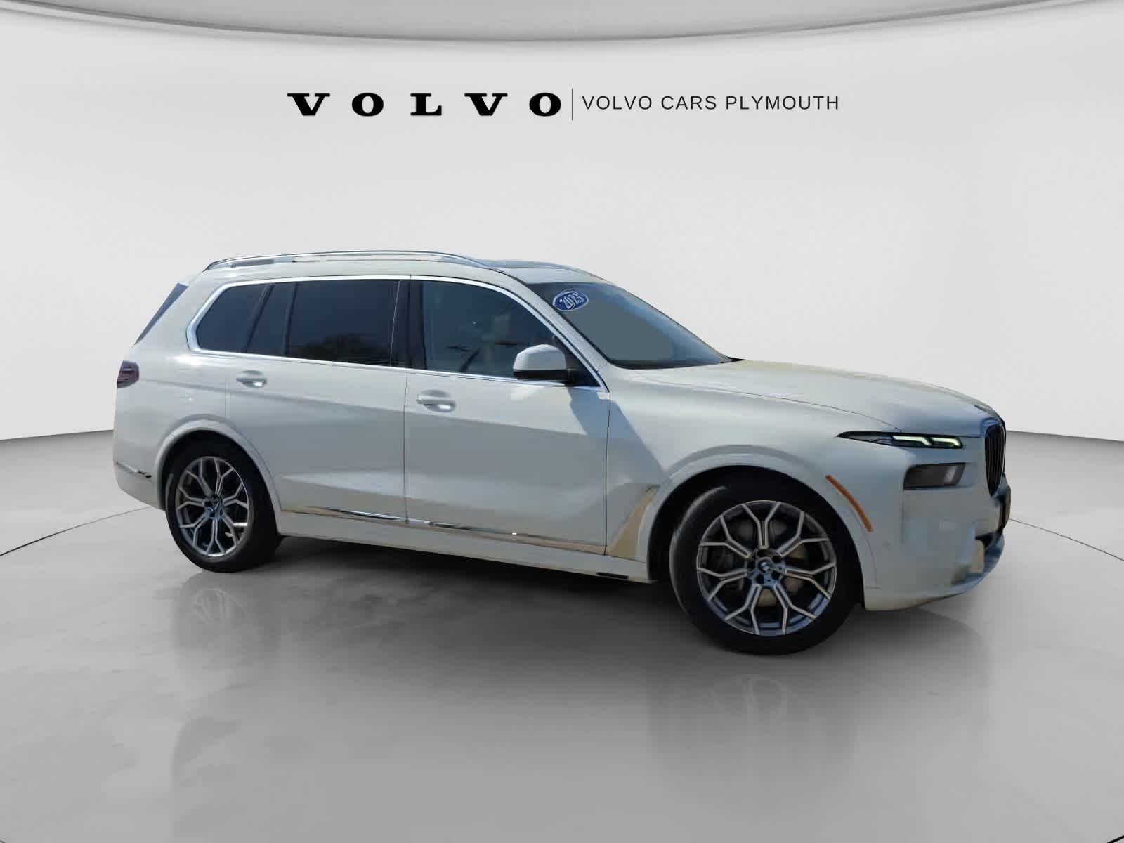 2023 BMW X7