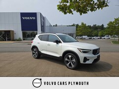 2026 Volvo XC40 B5 Plus SUV