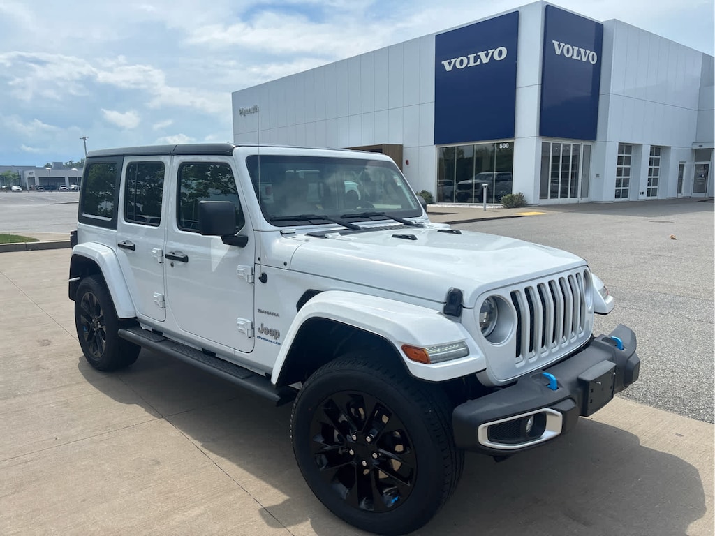 Used 2023 Jeep Wrangler 4xe Sahara SUV