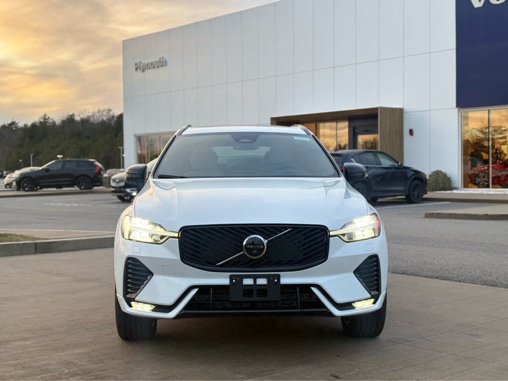 New 2026 Volvo XC60 B5 Plus SUV