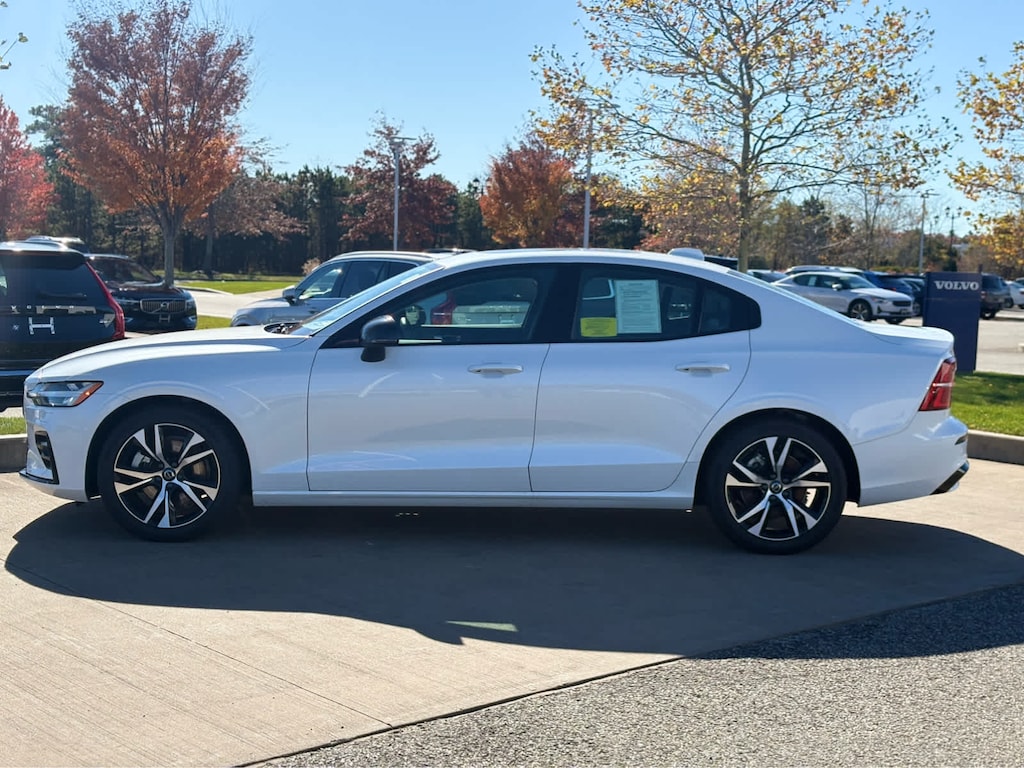 Used 2025 Volvo S60 B5 Core Sedan