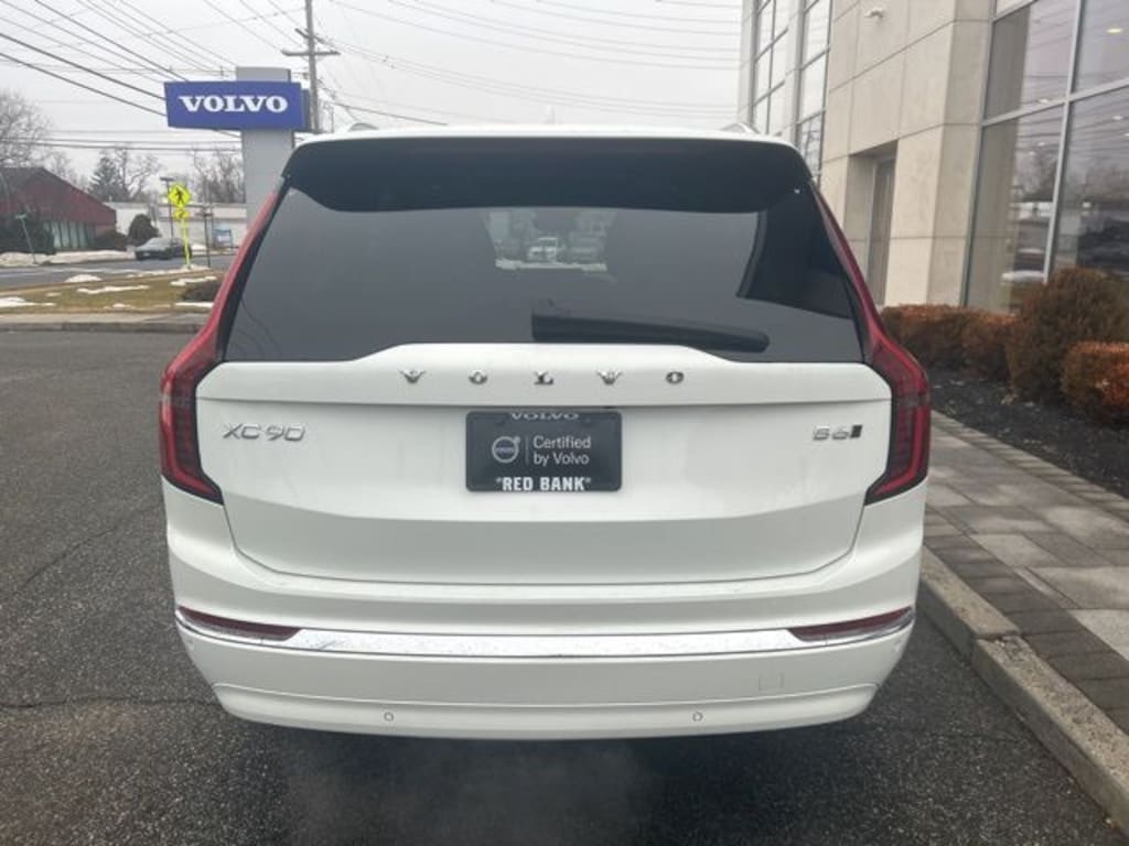 Certified 2025 Volvo XC90 B6 Plus 7-Seater SUV
