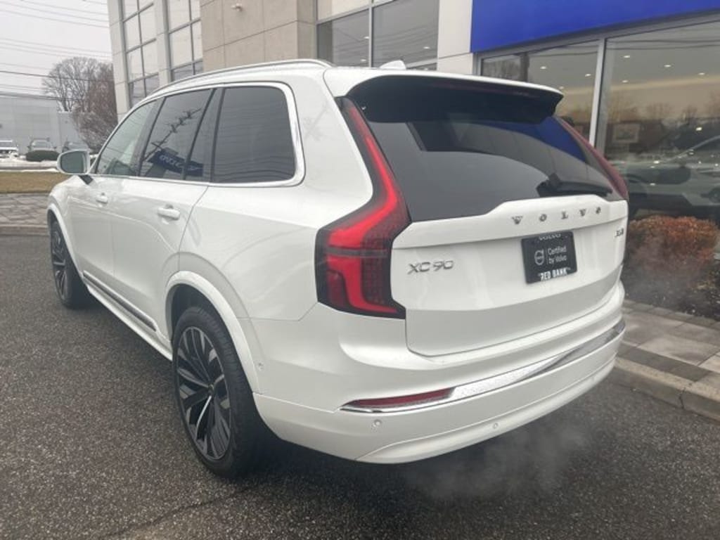 Certified 2025 Volvo XC90 B6 Plus 7-Seater SUV