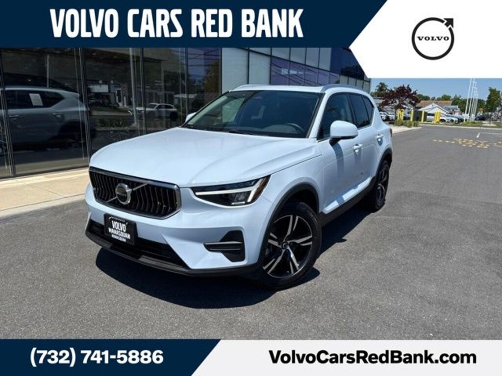 Used 2025 Volvo XC40