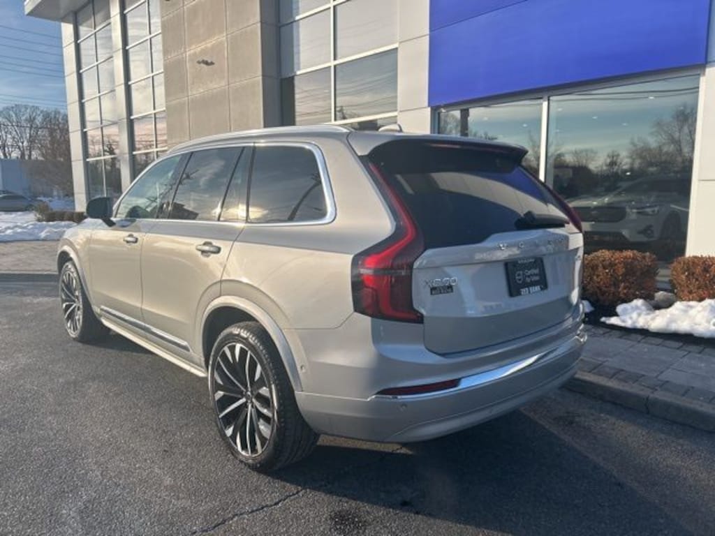 Certified 2025 Volvo XC90 B6 Plus 7-Seater SUV