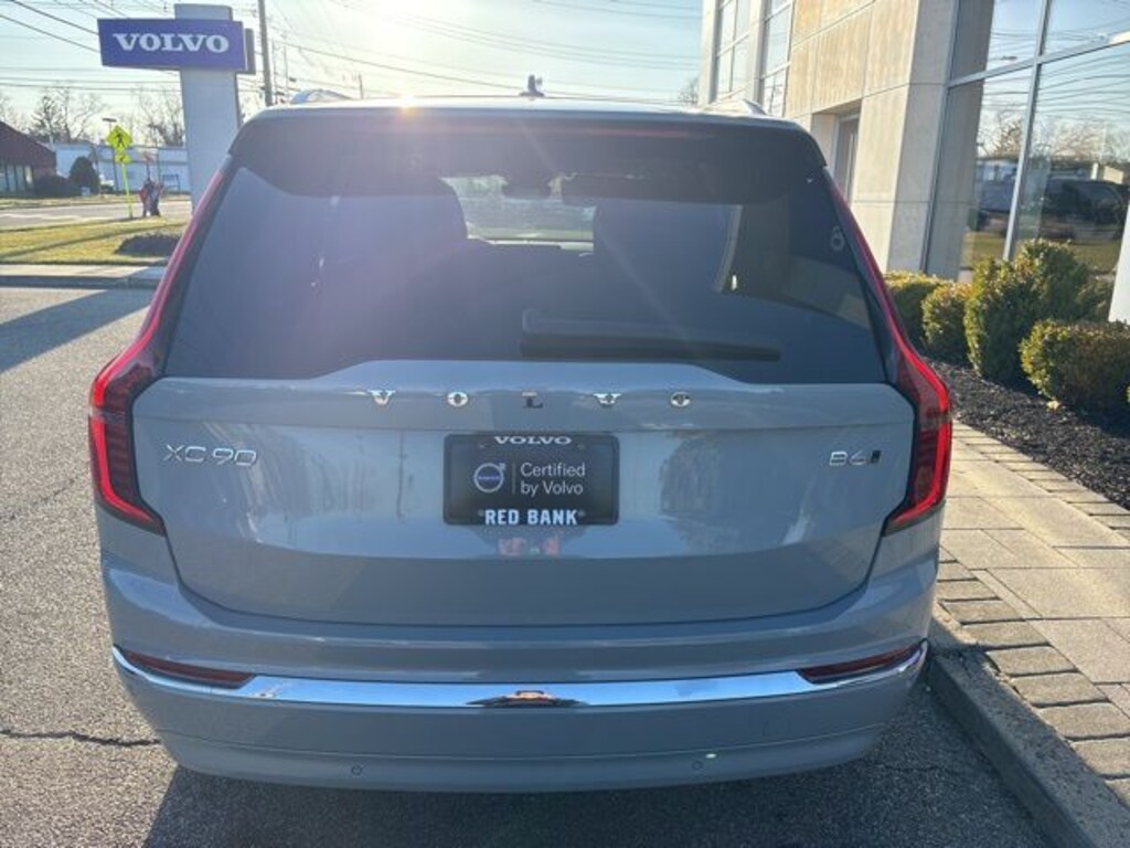 Certified 2025 Volvo XC90 B6 Plus 7-Seater SUV