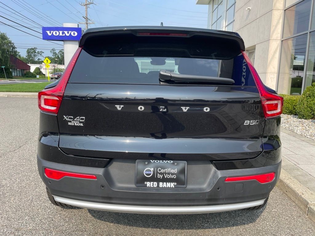 Certified 2025 Volvo XC40