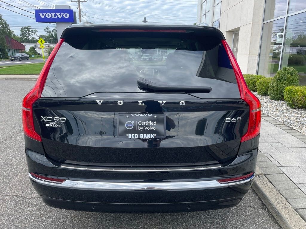 Certified 2024 Volvo XC90 B6 Ultimate Bright 6 Passenger SUV
