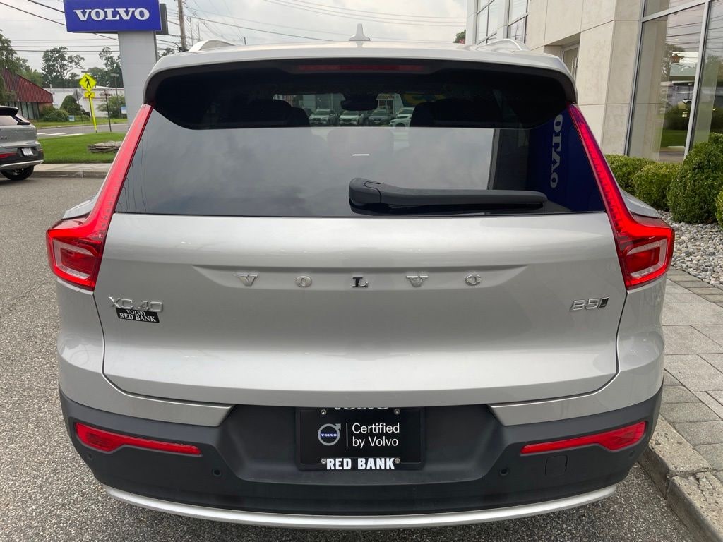 Certified 2025 Volvo XC40