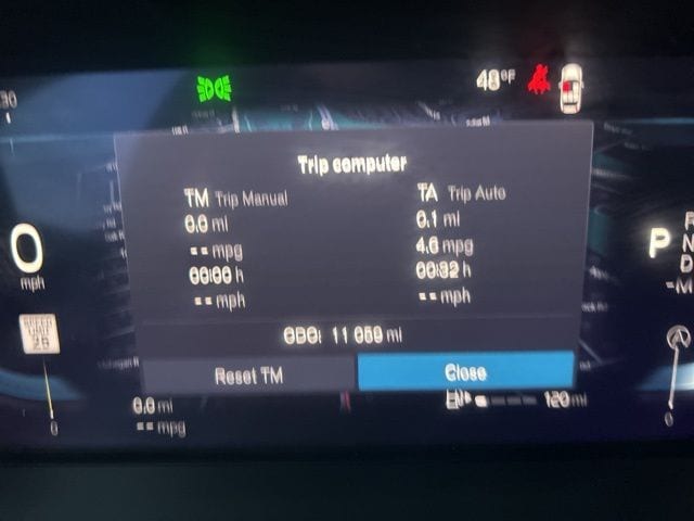 2025 Volvo XC60 Plus - Photo 21