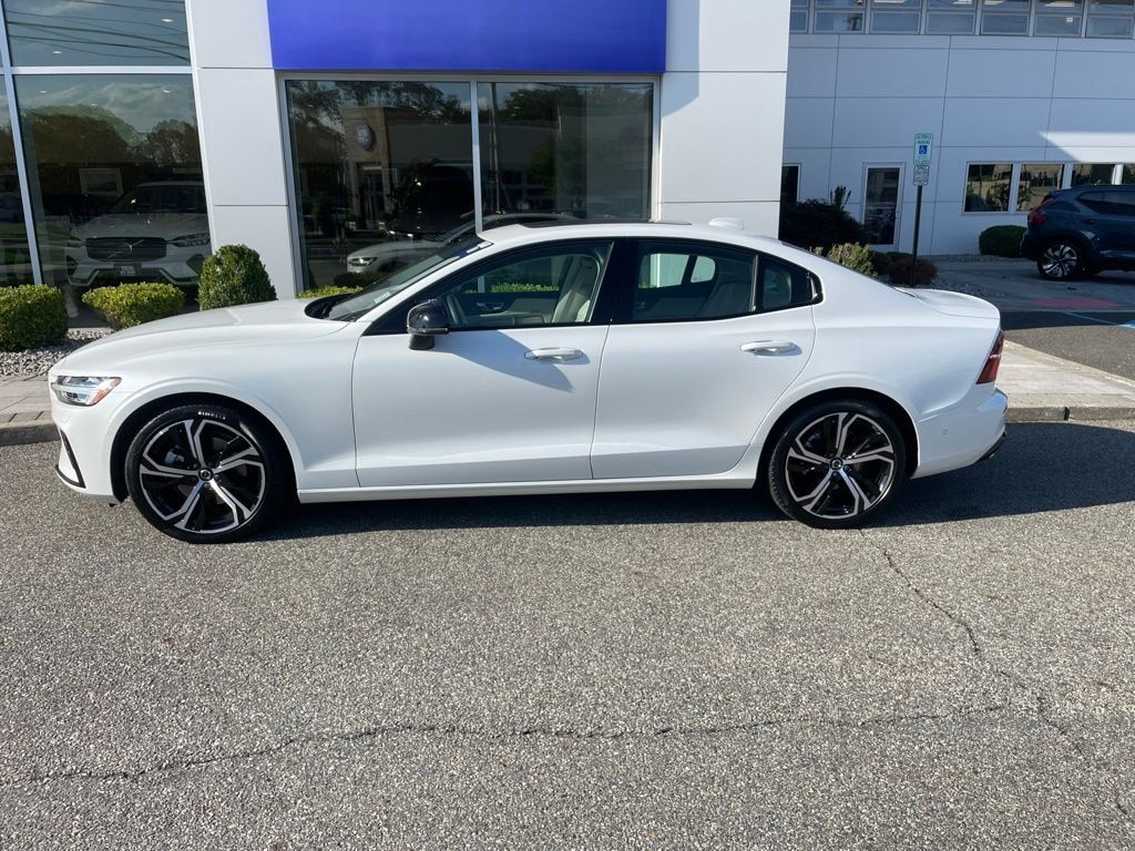 Used 2024 Volvo S60 B5 Plus Sedan