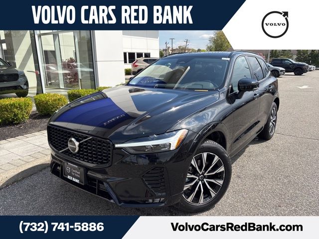 2025 Volvo XC60 B5 Plus Dark AWD's photo