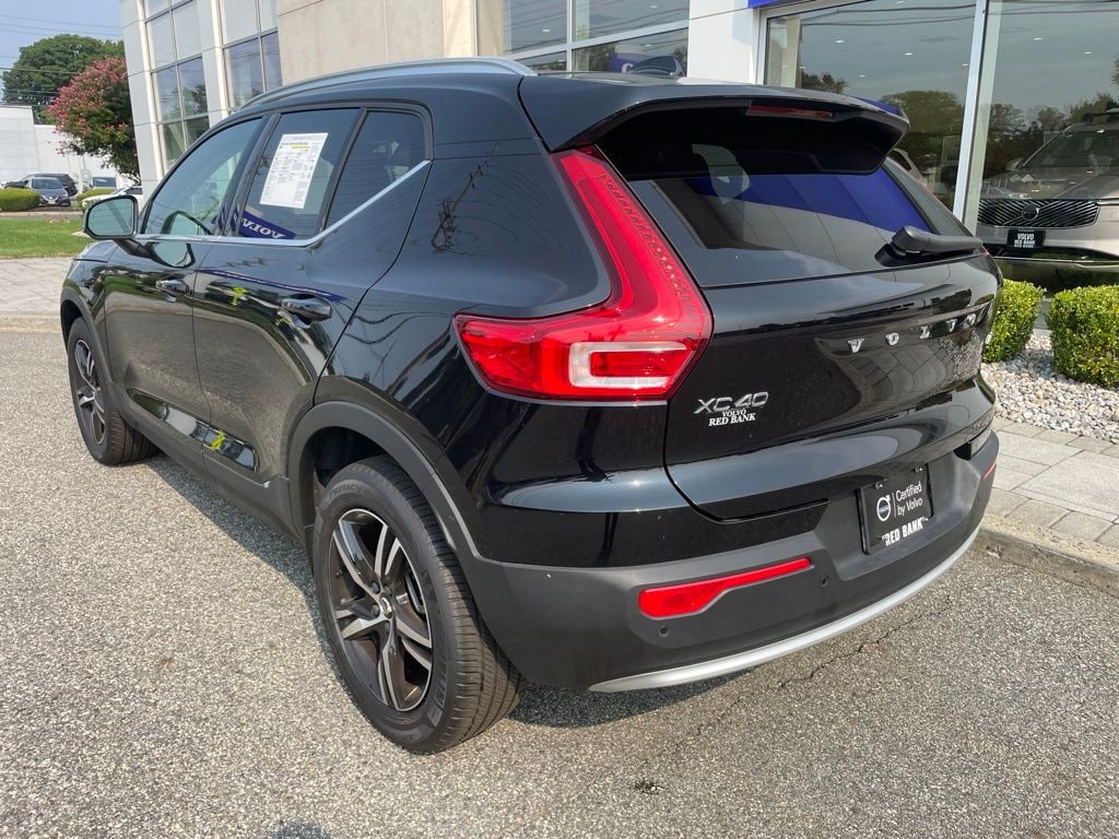 Certified 2025 Volvo XC40