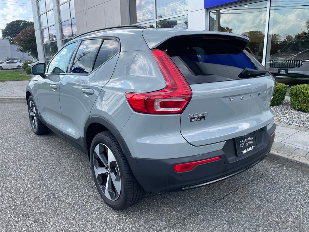Certified 2025 Volvo XC40 B5 Plus SUV