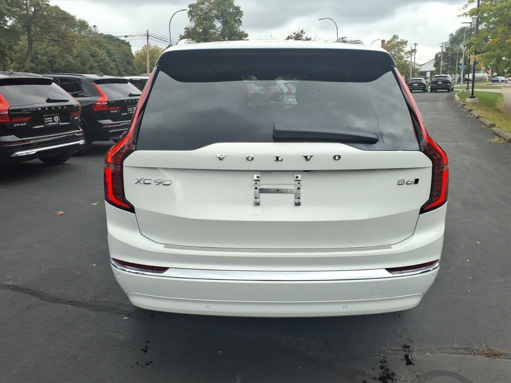 New 2026 Volvo XC90 B6 Plus 7-Seater SUV