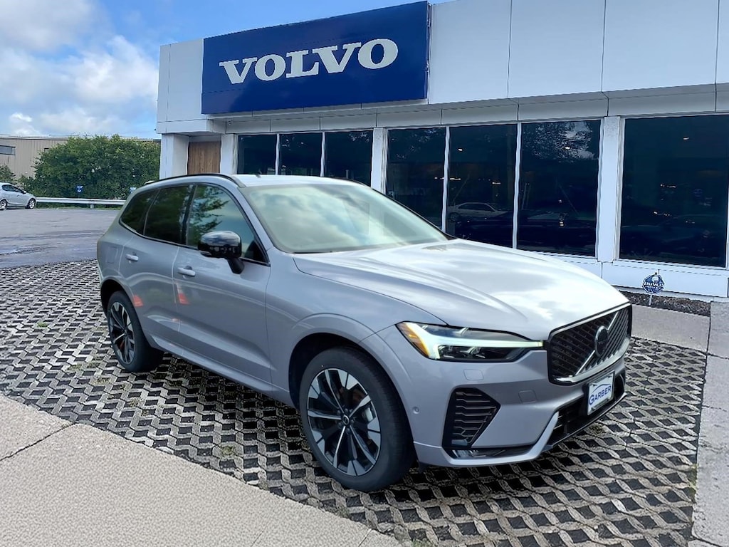 New 2026 Volvo XC60 B5 Plus SUV