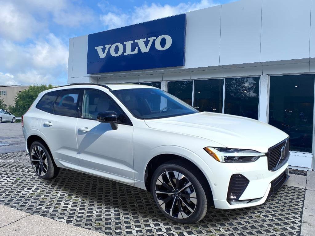 New 2026 Volvo XC60 B5 Plus SUV