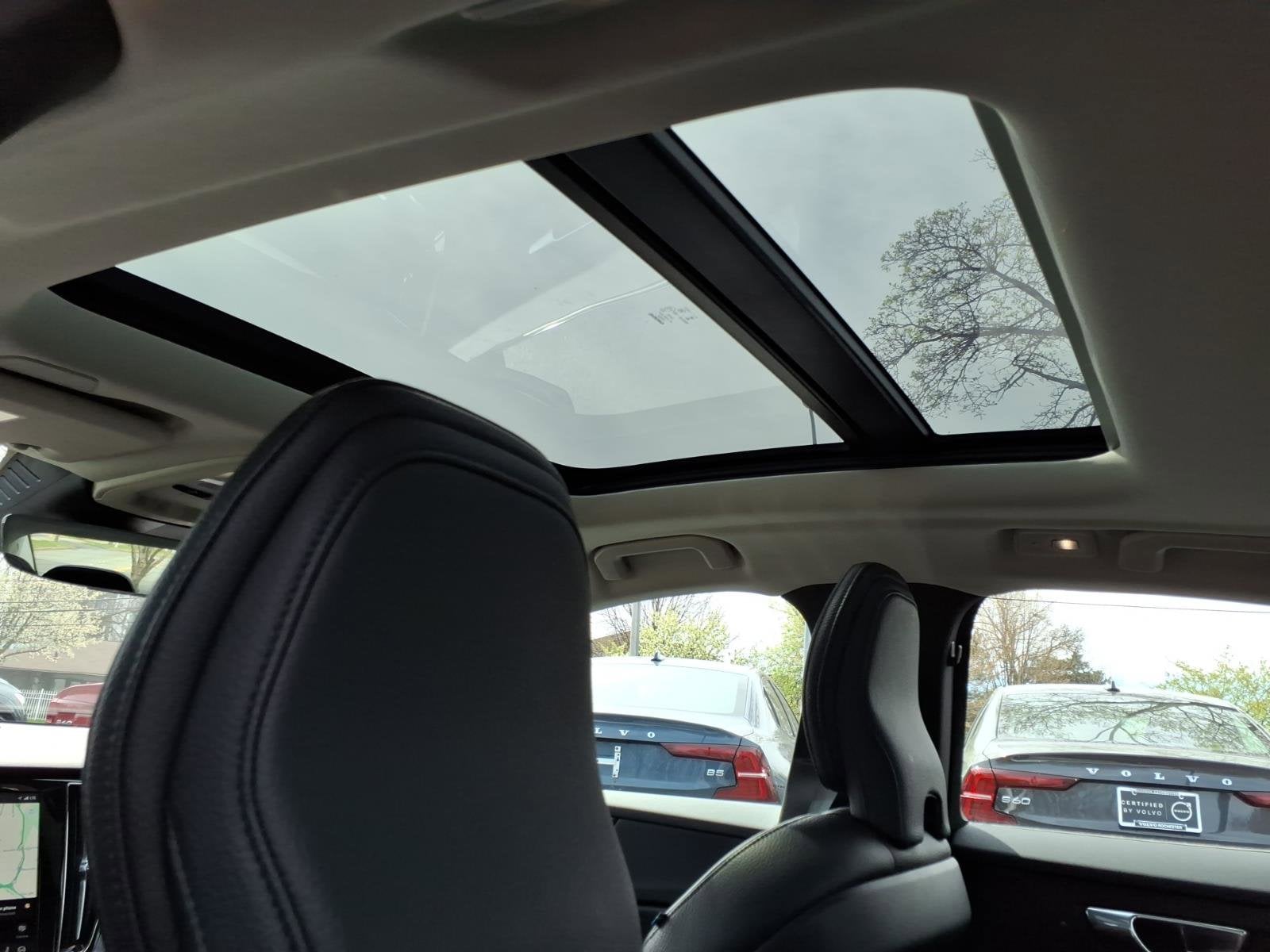 2025 Volvo S60 Plus - Photo 10