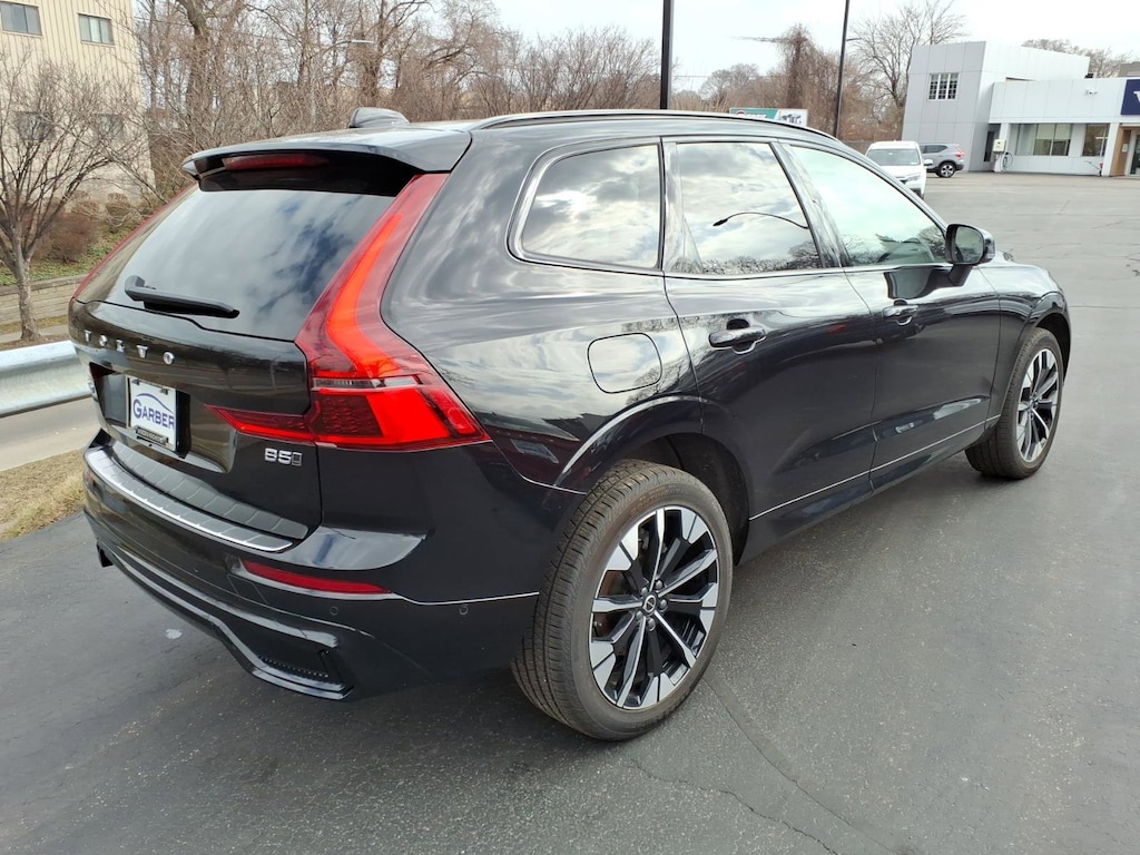 New 2026 Volvo XC60 B5 Plus SUV