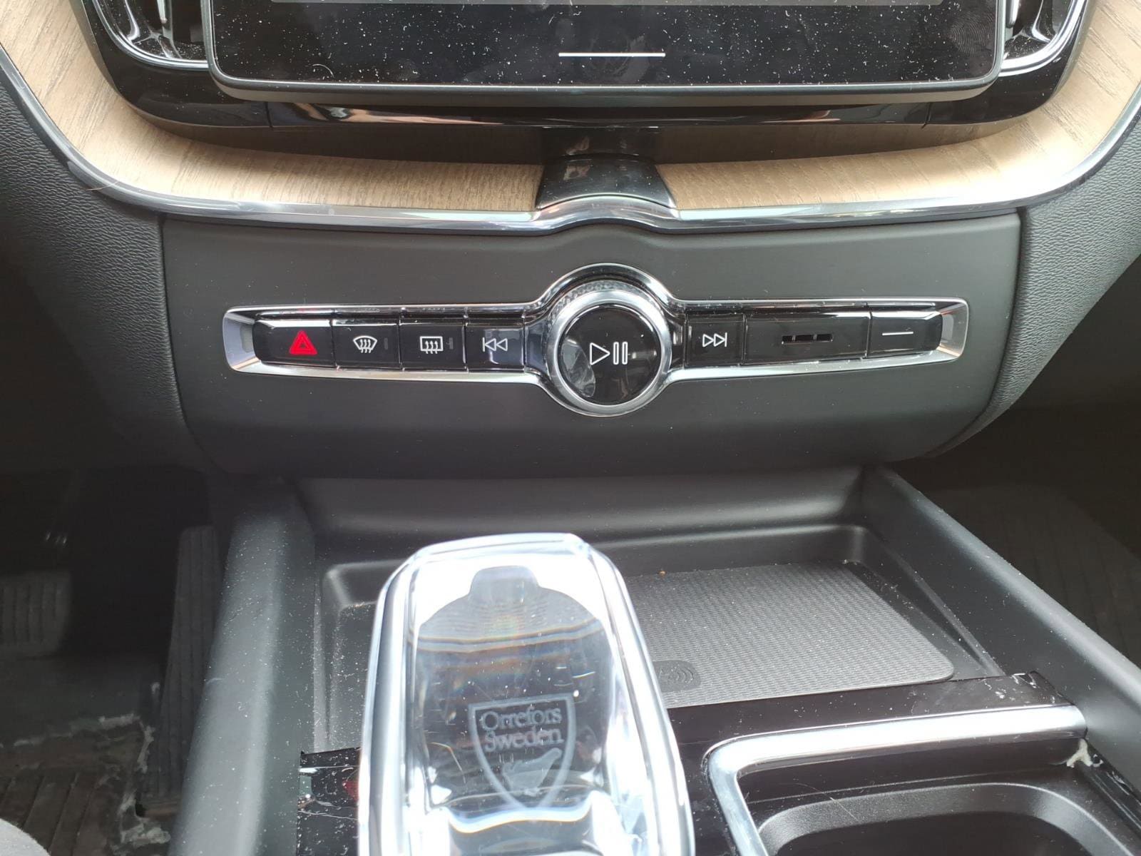2026 Volvo XC60 Plus - Photo 22