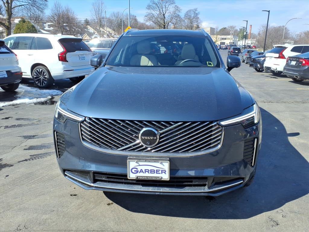 2026 Volvo XC90 Plus - Photo 8