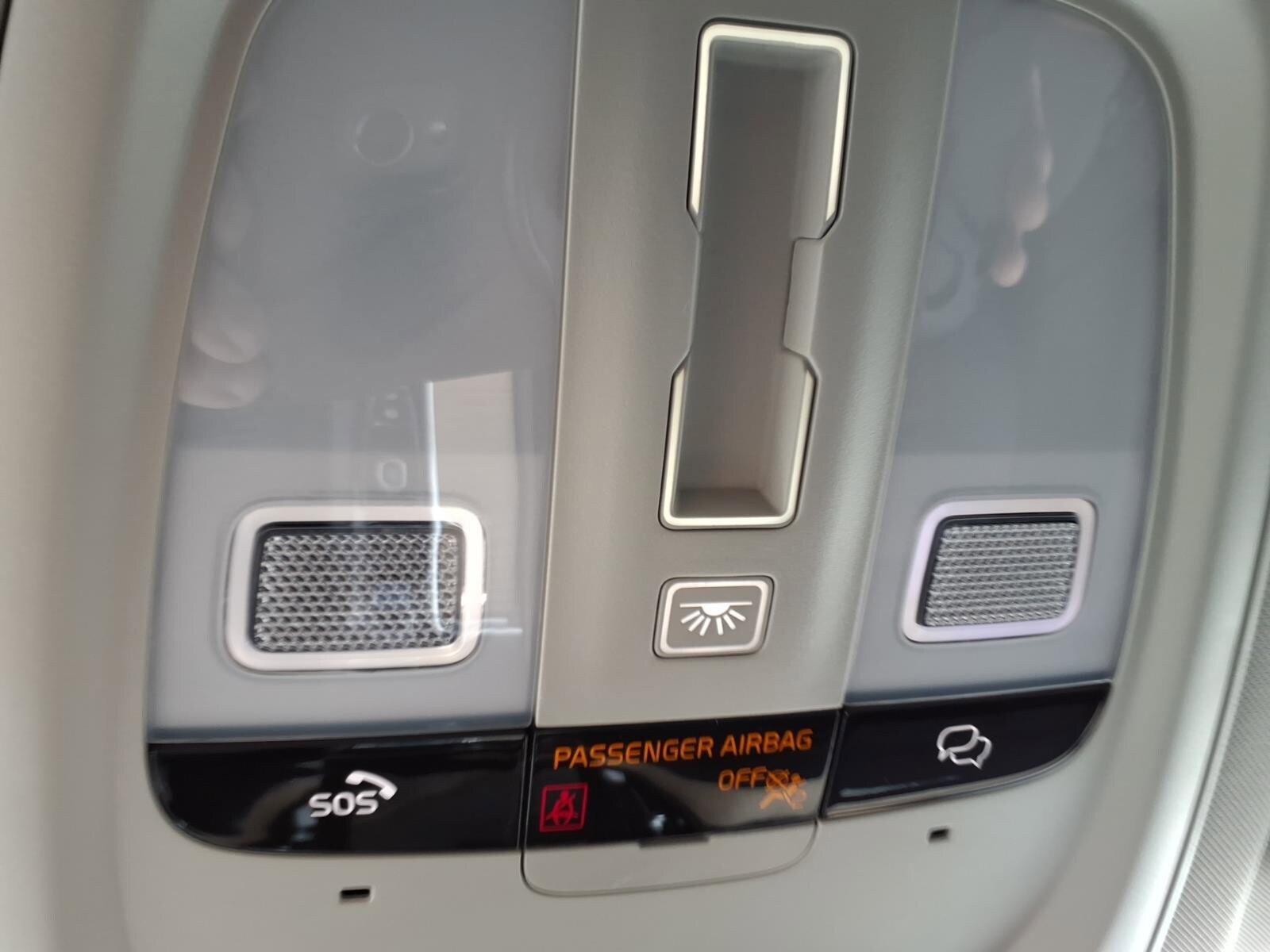 2026 Volvo XC60 Plus - Photo 25