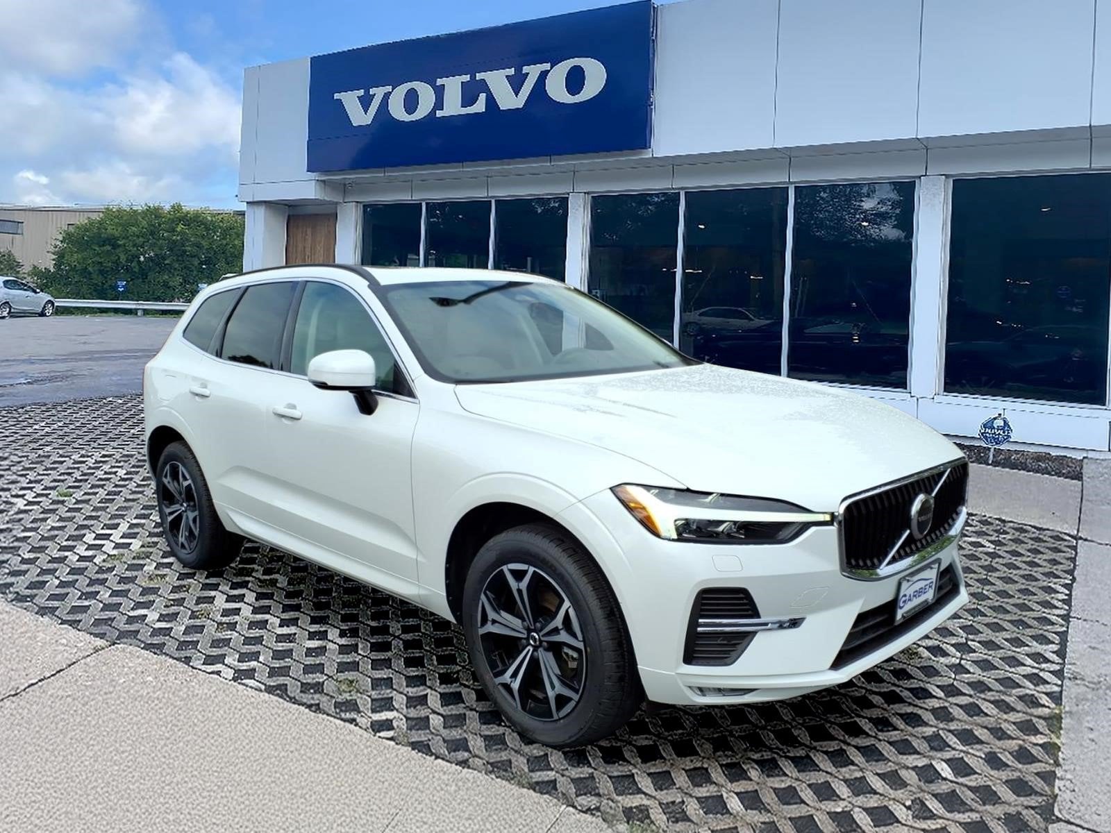 2022 Volvo XC60 Momentum