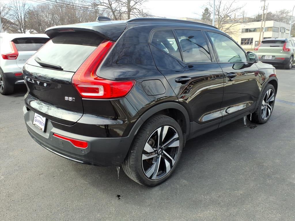 Certified 2023 Volvo XC40 B5 AWD Plus Dark SUV