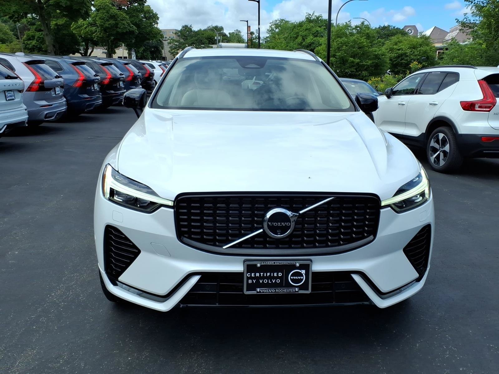 2024 Volvo XC60 Plus - Photo 8