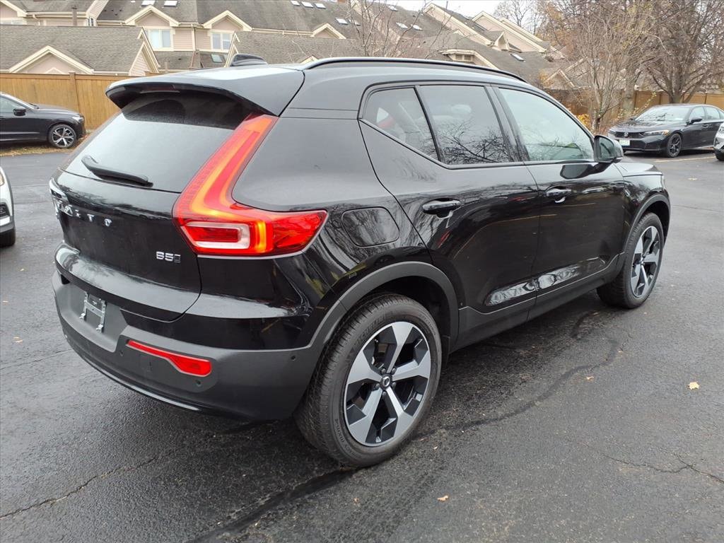 New 2026 Volvo XC40 B5 Plus SUV