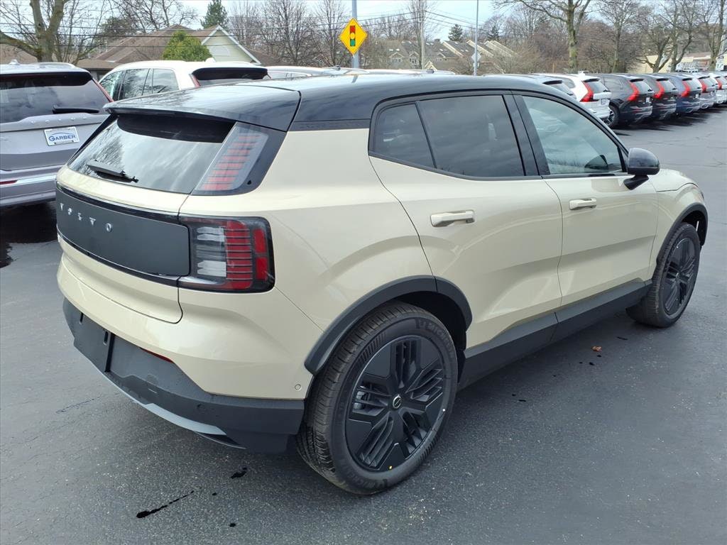 New 2026 Volvo EX30 Cross Country Ultra SUV