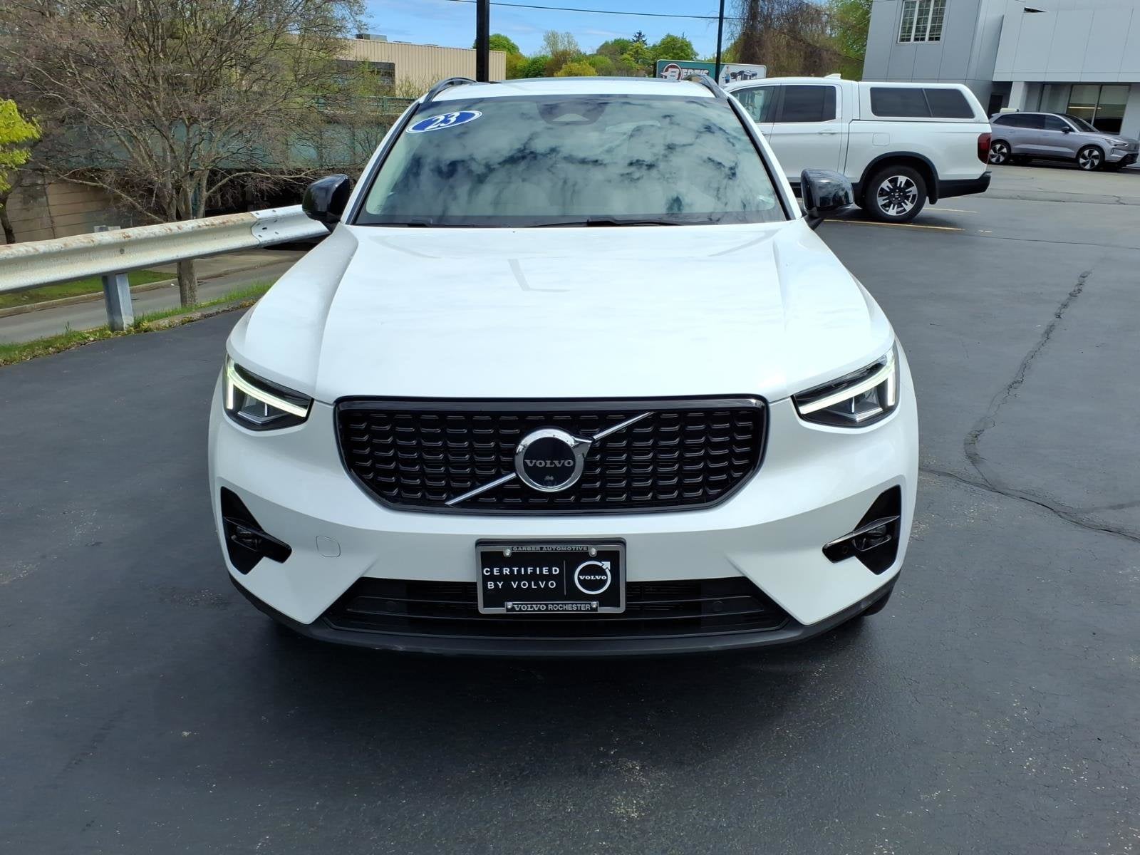 2023 Volvo XC40 Plus - Photo 8