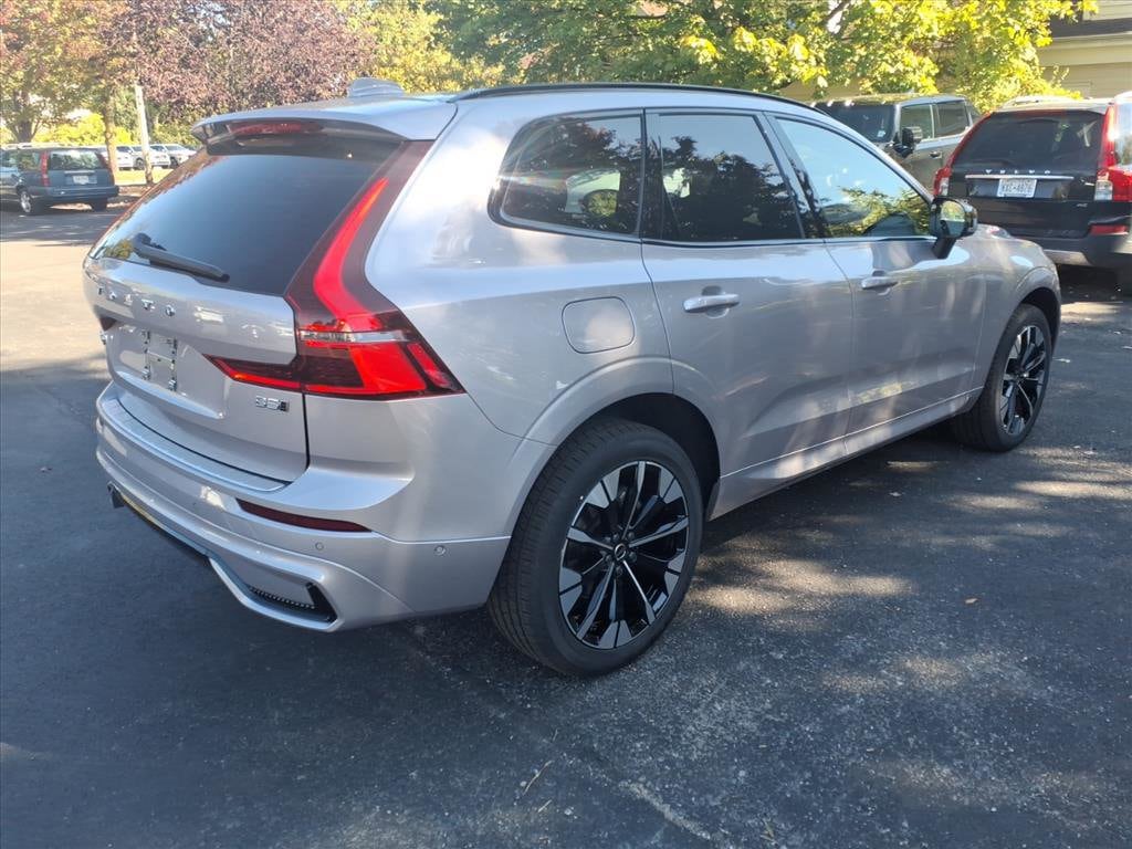 New 2026 Volvo XC60 B5 Plus SUV