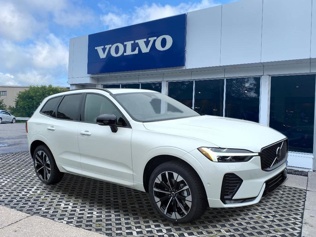 New 2026 Volvo XC60 B5 Plus SUV