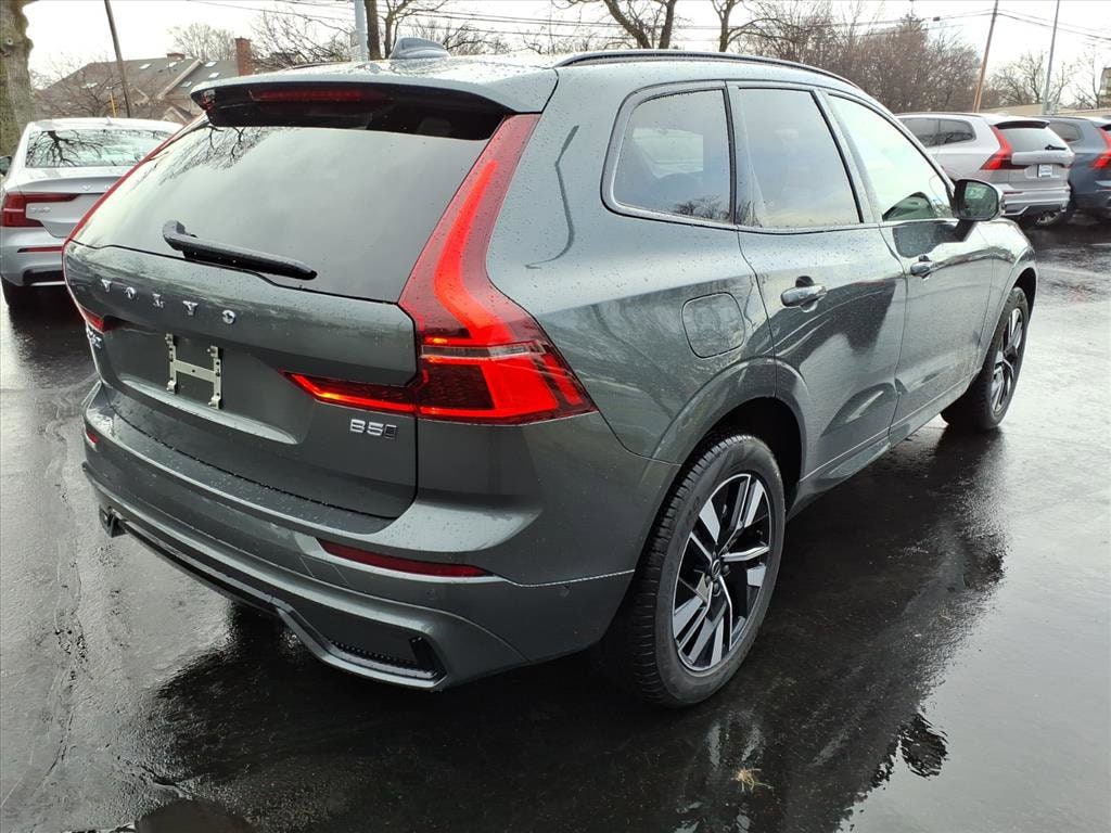 New 2026 Volvo XC60 B5 Plus SUV