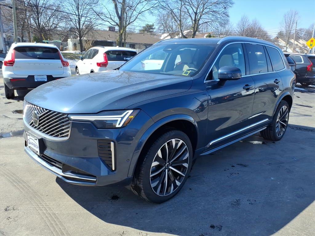 2026 Volvo XC90 Plus - Photo 7