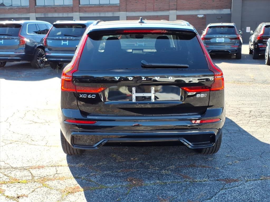 New 2026 Volvo XC60 B5 Plus SUV
